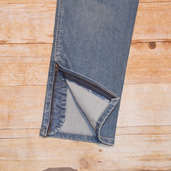 MARC JACOBS Medium Wash Ankle Zip Cropped Carpenter Jeans Size 6 - Picture 6 of 8